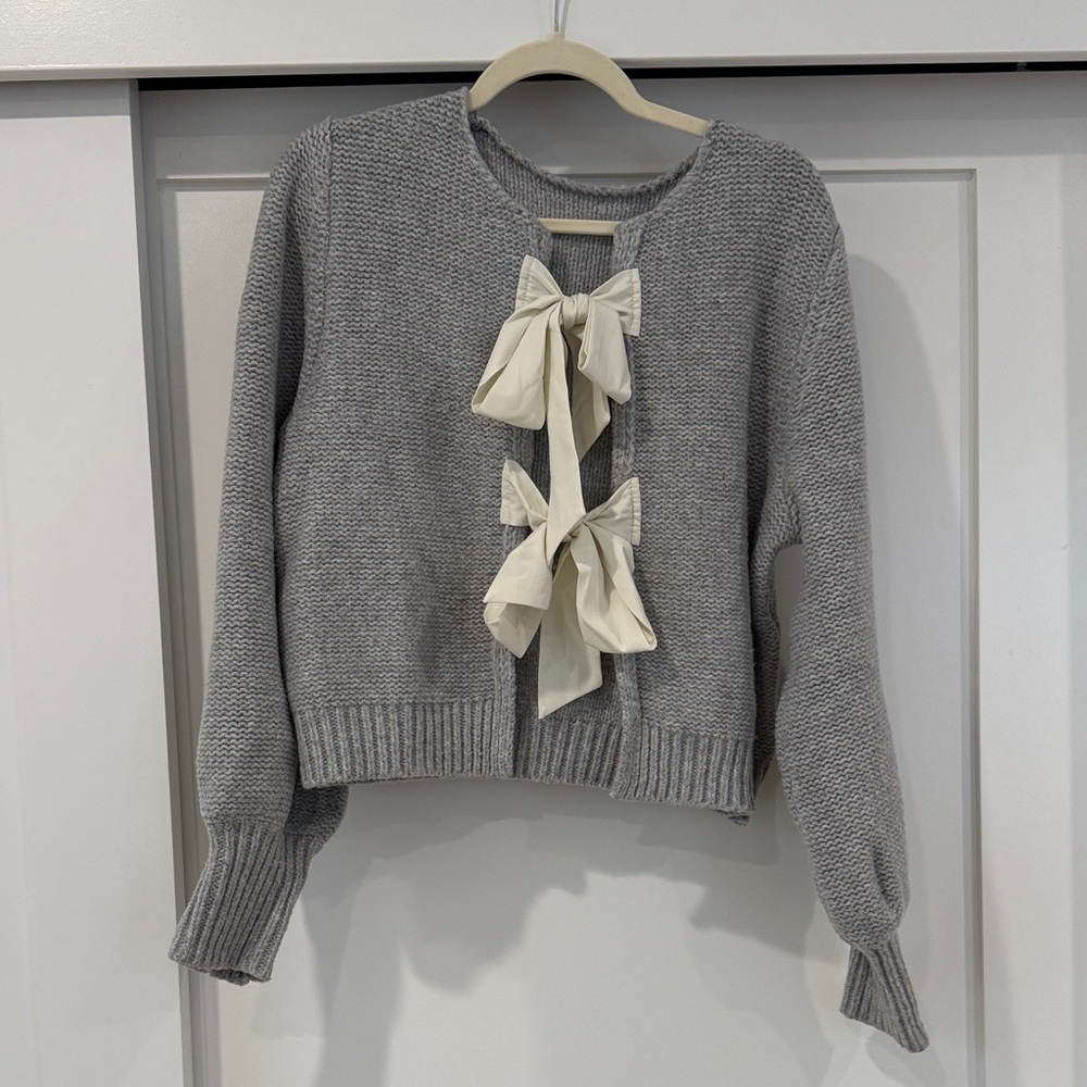 Gray Sweater with Cream Bows